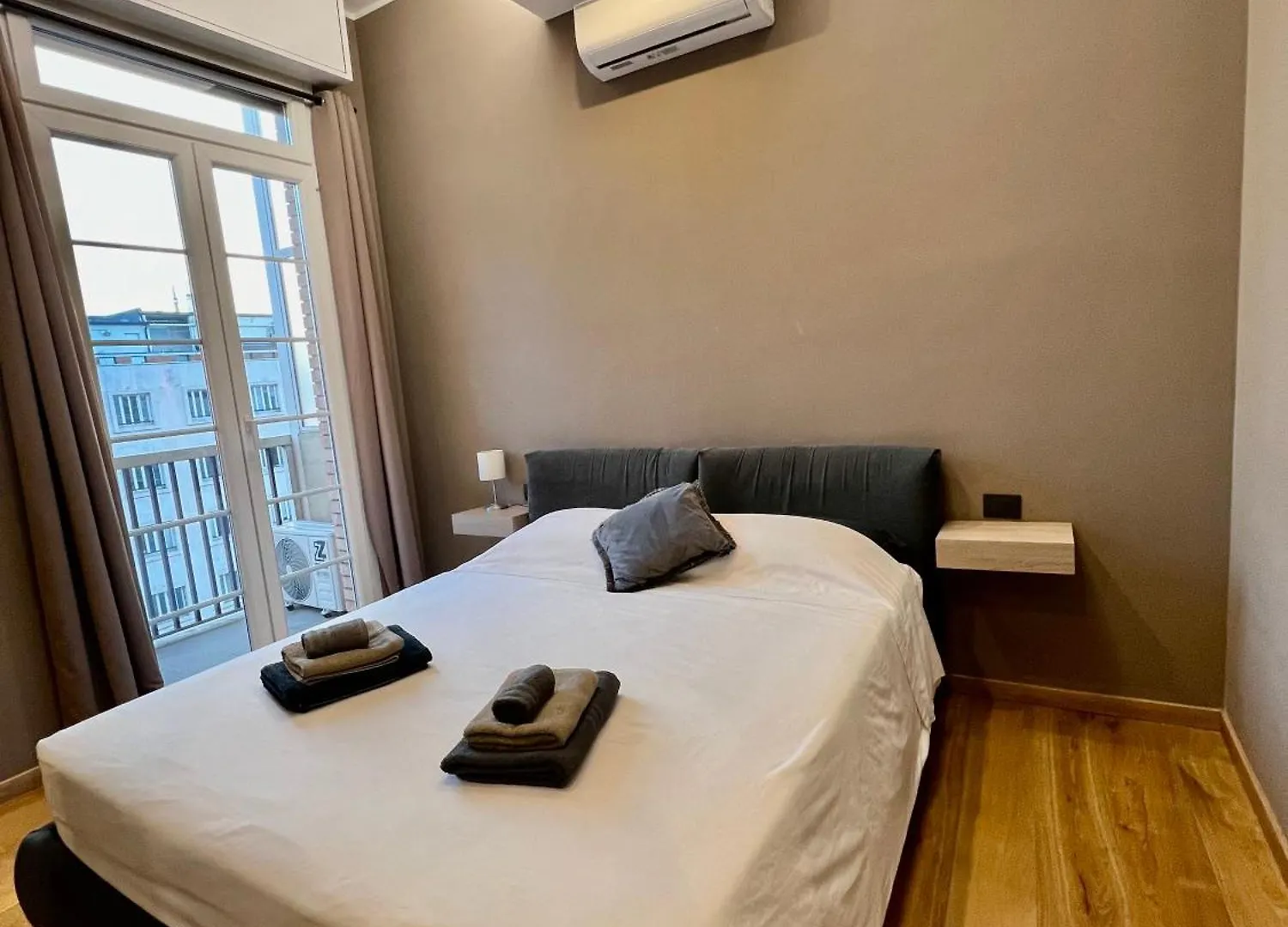Amazing New Suite With Beautiful View From Moscova Suites Apartments Group Milano Italia