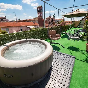 Spazioso Con Terrazzo Navigli , Bocconi Appartamento